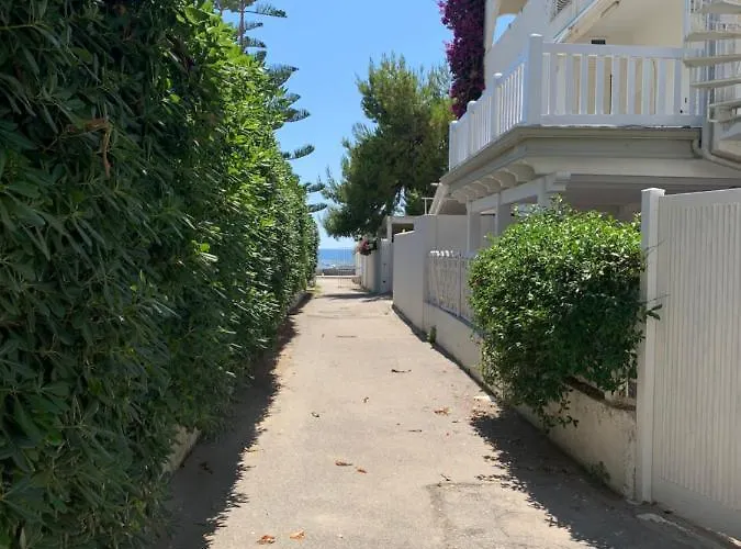 Casa Di Silvia Castiglione Marittimo